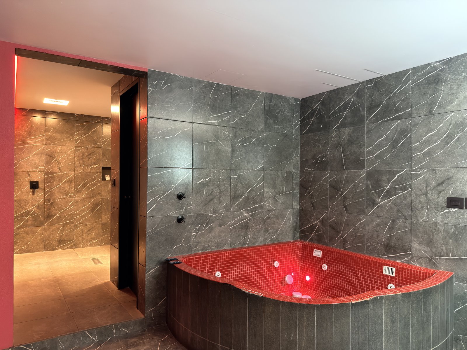 Jacuzzi de la habitación, Red Garden Hotel Coyoacán CDMX