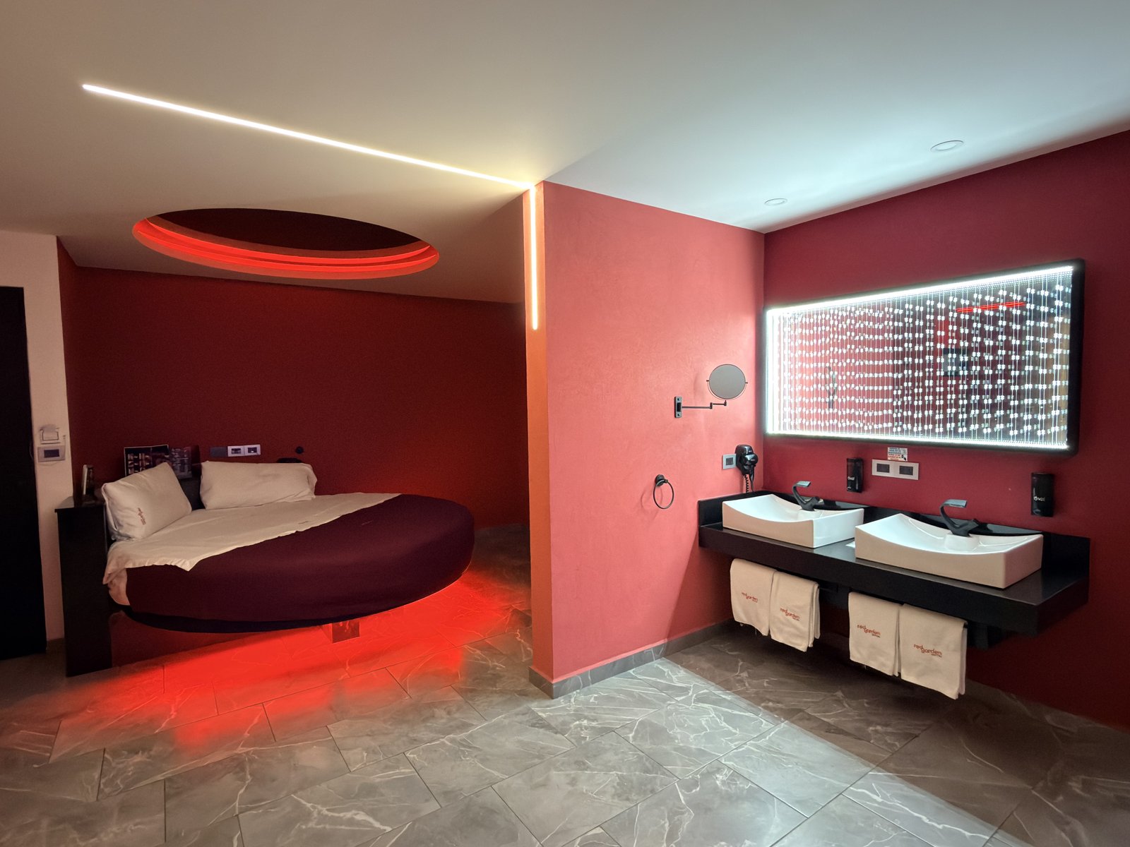 Habitación con sauna y tocador doble, Red Garden Hotel Coyoacán CDMX