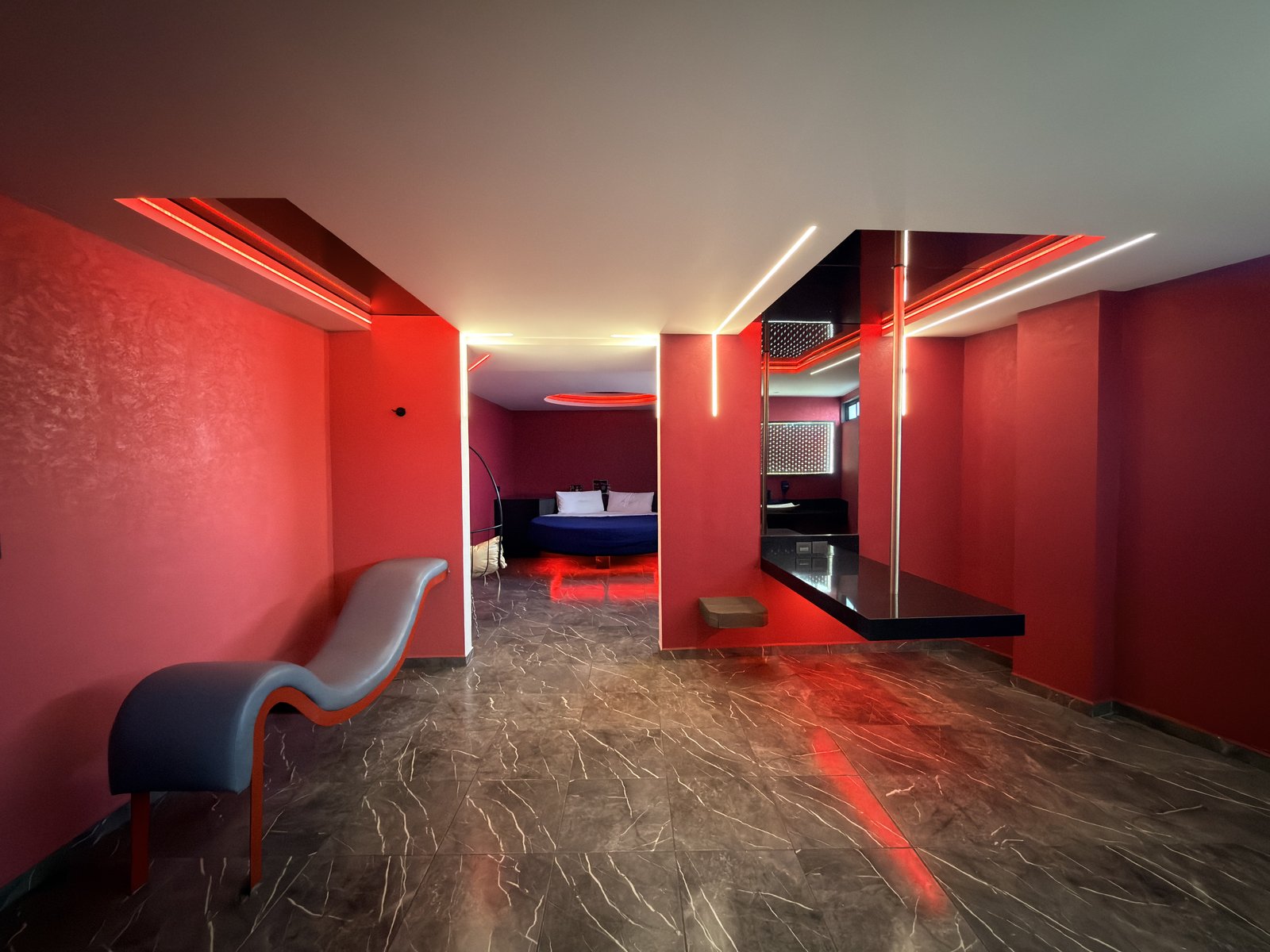 Vista general de Habitación Suite en Red Garden Hotel CDMX