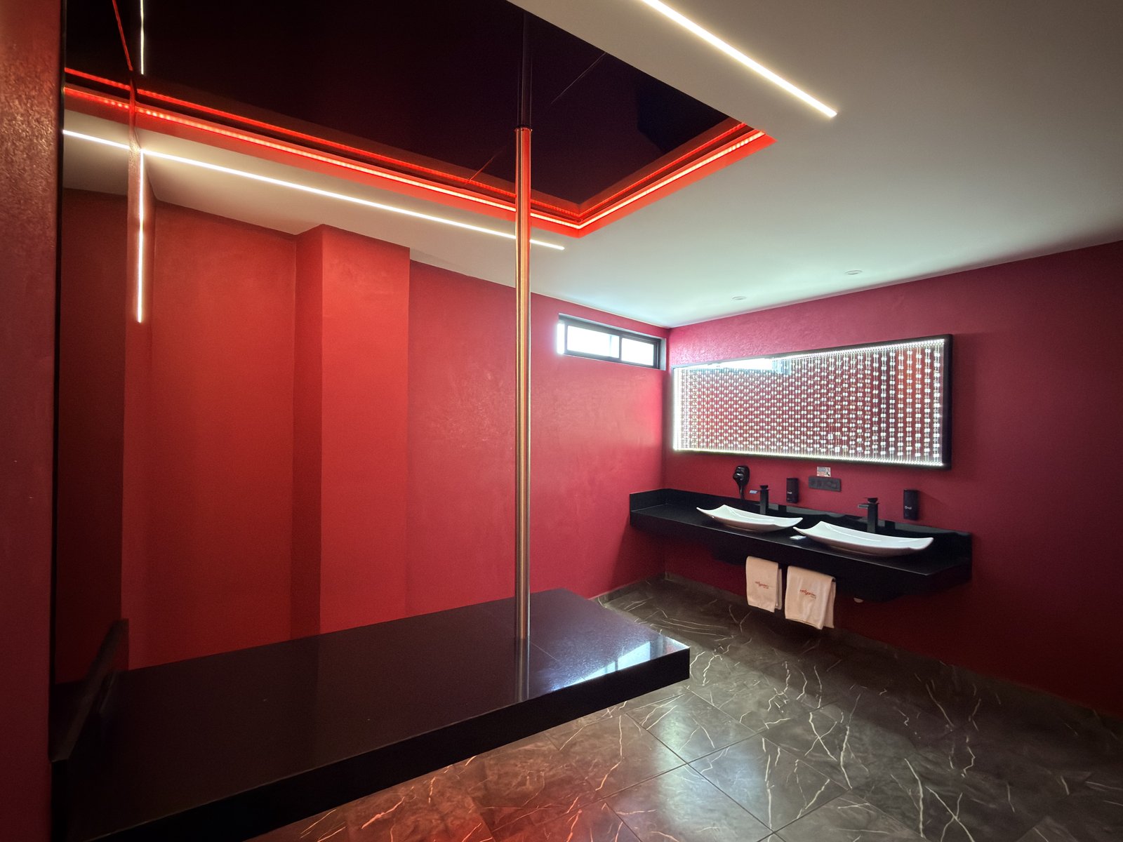 Baño de Habitación Suite en Red Garden Hotel, Coyoacán CDMX